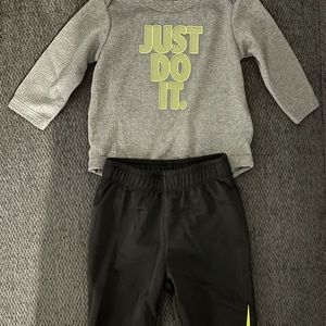 Nike baby boy 2pc outfit 6M